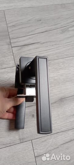 Дверные ручки межкомнатные черные