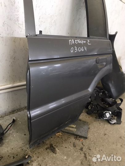 Дверь задняя левая Mitsubishi Pajero II