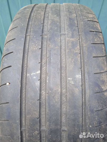 Goodyear Eagle F1 Asymmetric 3 225/50 R17