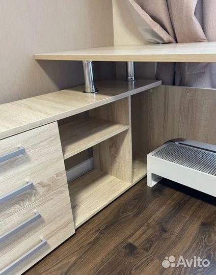 Стол компьютерный Алькор новый