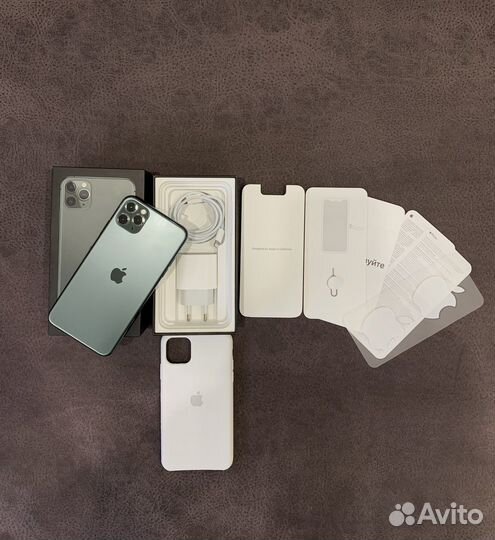 iPhone 11 Pro Max, 64 ГБ