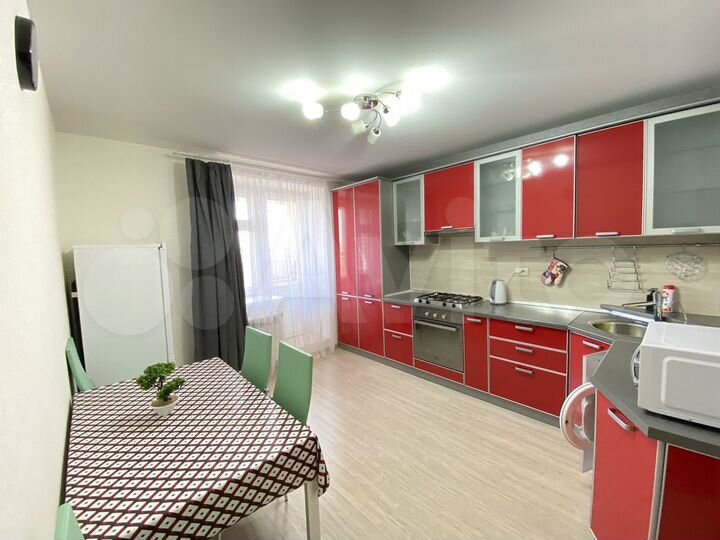 1-к. квартира, 40 м², 9/9 эт.