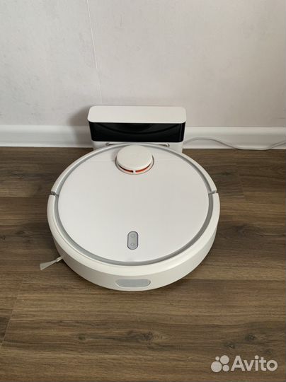 Робот пылесос