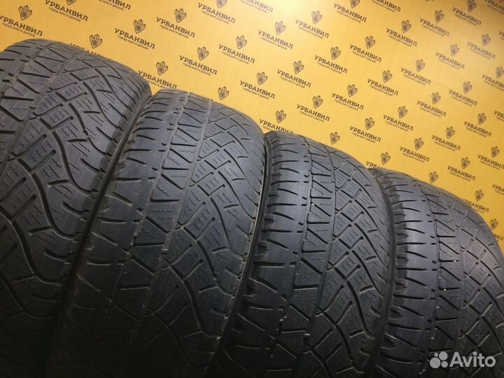 Michelin Latitude Cross 235/50 R18 97