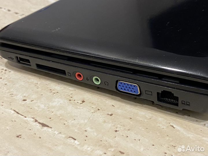 Нетбук MSI U90
