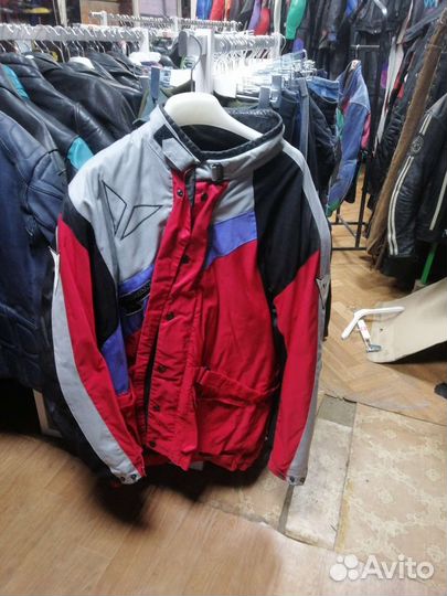 Мотокуртки текстильные