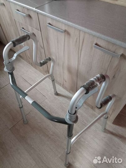 Ходунки для взрослых