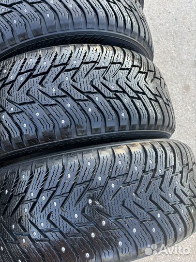 Nokian Tyres Hakkapeliitta 8 SUV 235/55 R18