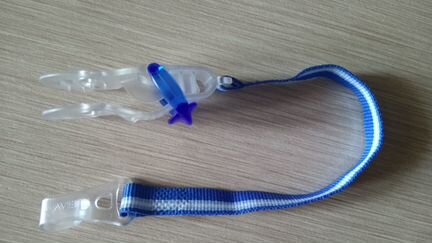 Держатель-клипса для соски-пустышки Avent