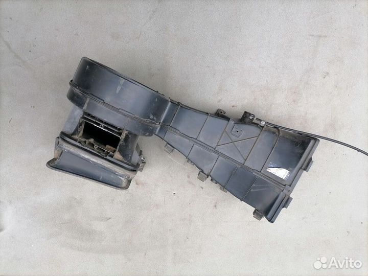Корпус отопителя для VW Passat (B3) 1988-1993