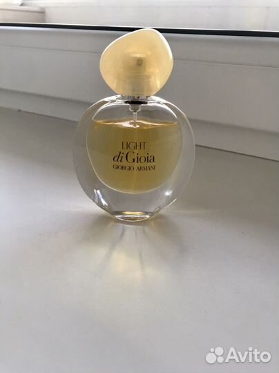 Парфюмерная вода, Giorgio Armani light
