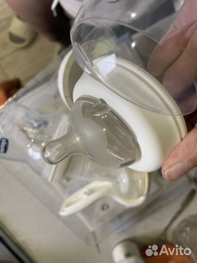 Chicco молокоотсос ручной с бутылочкой