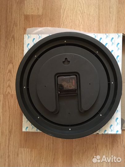 Часы настенные