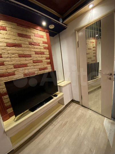 Комната 10 м², 1/4 эт.