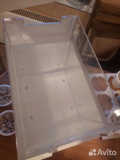 Аквариум пластиковый на 10 литров