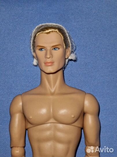 Poolside ParamourSergio Silva integrity toys doll