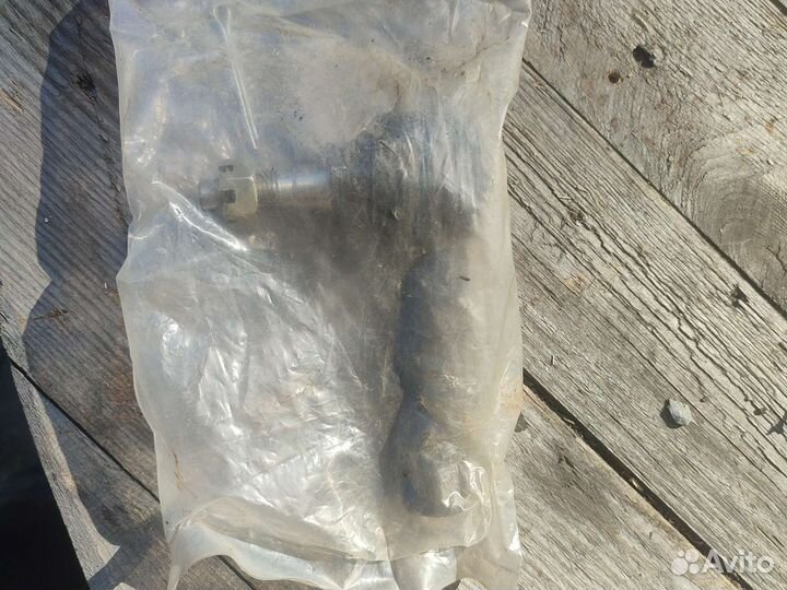 Рулевые наконечник toyota corsa