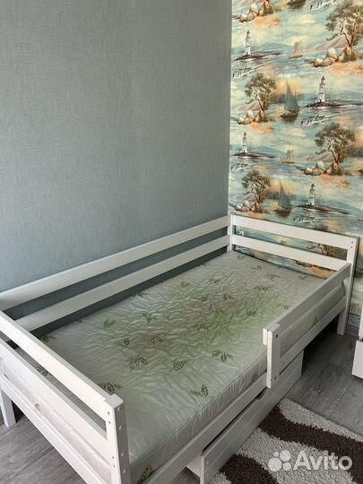 Детская кровать от 3 лет с матрасом бу