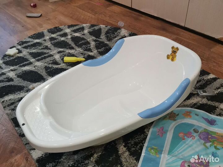 Детская ванночка. Круг для купания.Водяной коврик