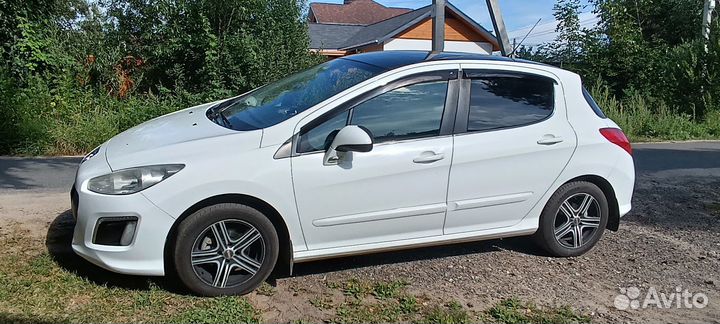 Peugeot 308 1.6 AT, 2012, 153 776 км