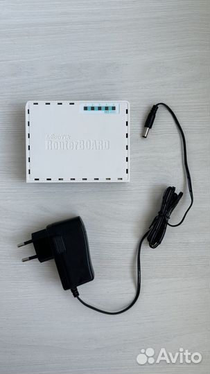 Mikrotik hEX RB750Gr3 без коробки