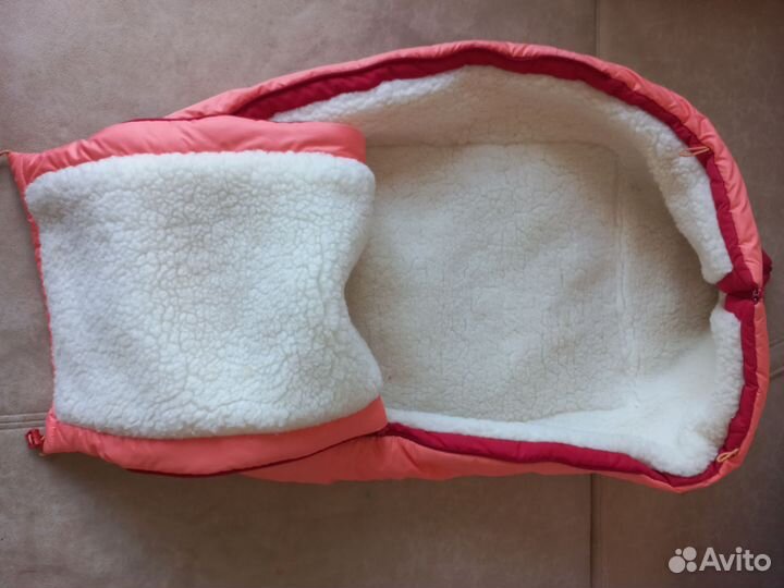 Меховой конверт в коляску на выписку