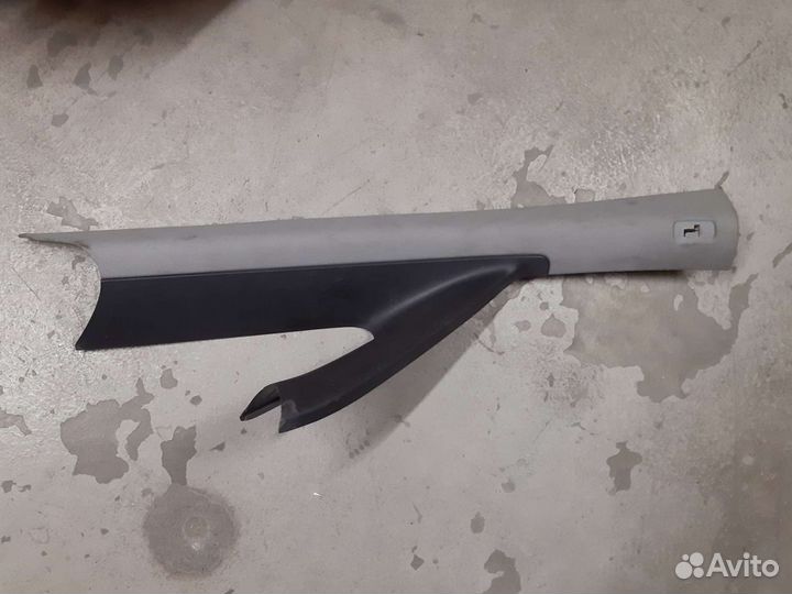 Обшивка стойки передняя правая Opel Zafira B