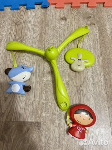 Мобиль на кроватку chicco