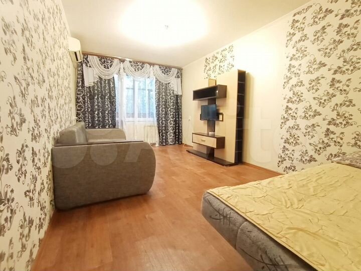 2-к. квартира, 50 м², 4/9 эт.