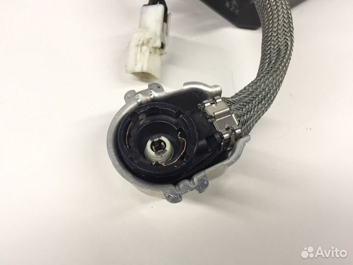 Блок розжига ксенона Toyota Aristo JZS160 2JZ-GE