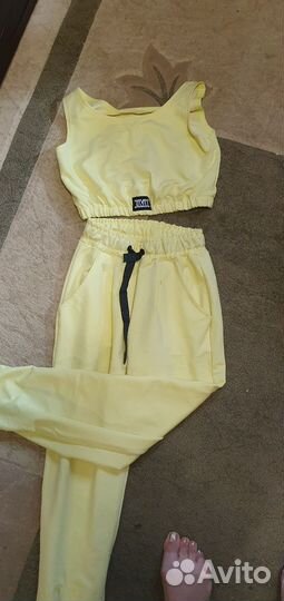 Спортивный костюм