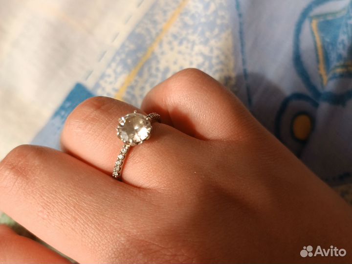 Серебряное кольцо