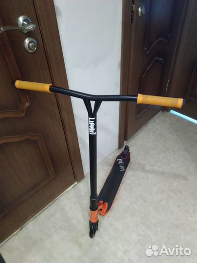 Трюковой самокат Limit lmt 06 (оранжевый)