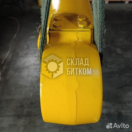 Гидроцилиндр стрелы Komatsu PC220LC-7