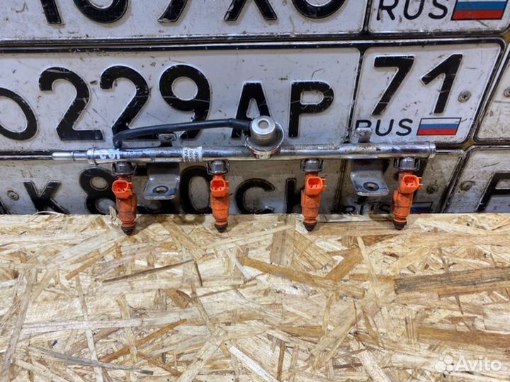 Топливная рампа Ford Mondeo 3 2002