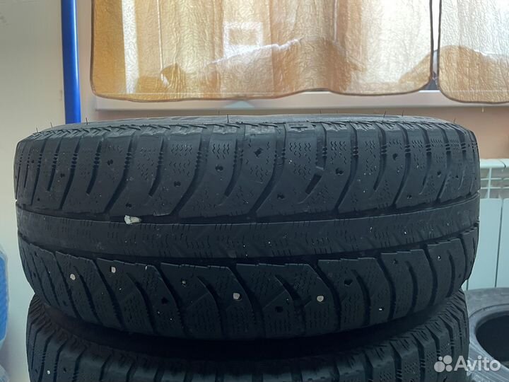 Bridgestone Ice Cruiser 7000S 185/65 R15