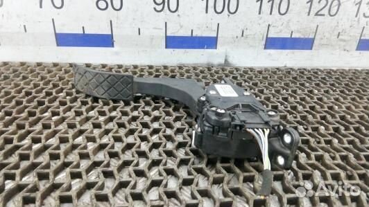 Педаль газа volkswagen bora 1 (LBE06NW01)