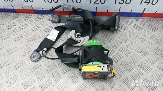 Ремень безопасности с пиропатроном сиденья передне