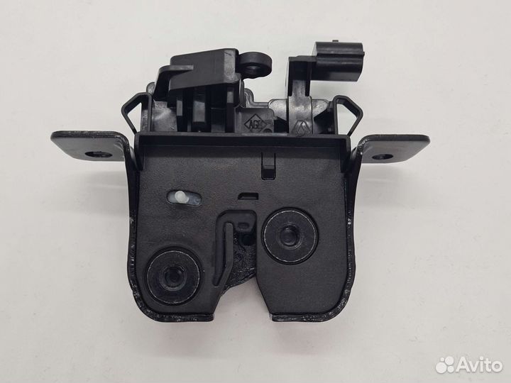 Замок багажника Renault Duster Рено Дастер