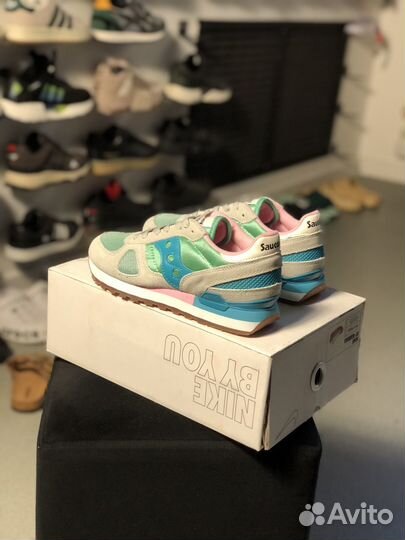 Кроссовки Saucony