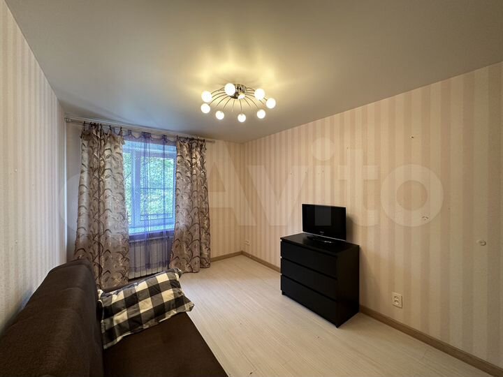 2-к. квартира, 51 м², 2/5 эт.