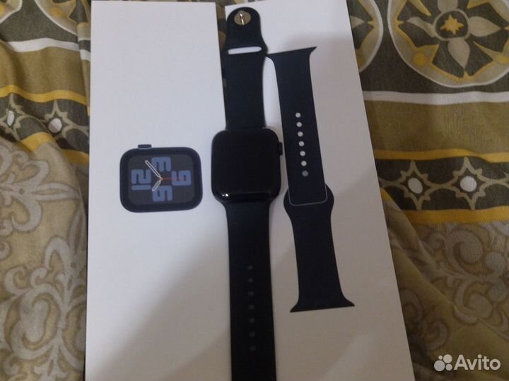 Продается часы оригинал март-часы apple