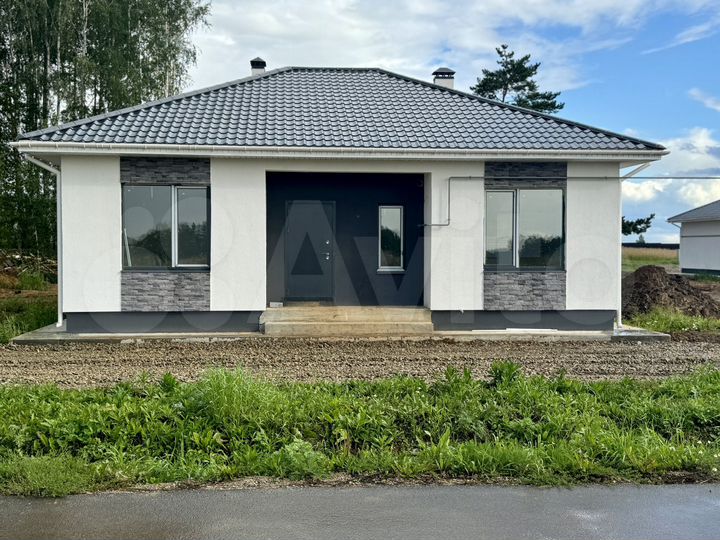 Коттедж 112,9 м² на участке 7,5 сот.