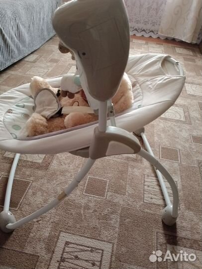 Качели для новорождённых электрические