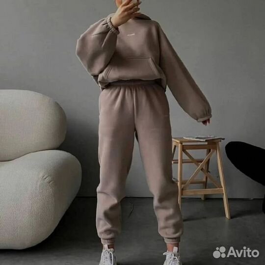 Спортивный костюм женский на флисе
