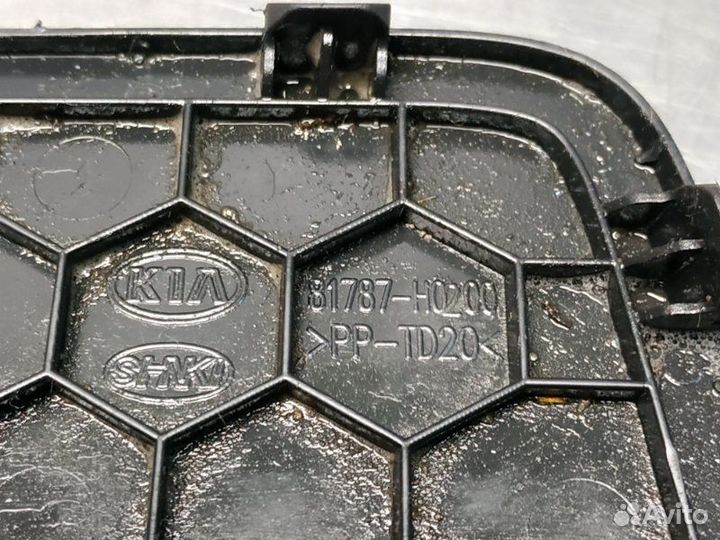 Заглушка задняя левая Kia Rio X X-Line FB G4FG 1.6