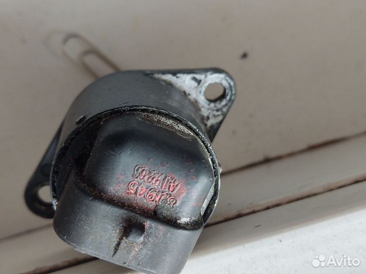 Регулятор холостого хода Opel Vectra A 1988-1995