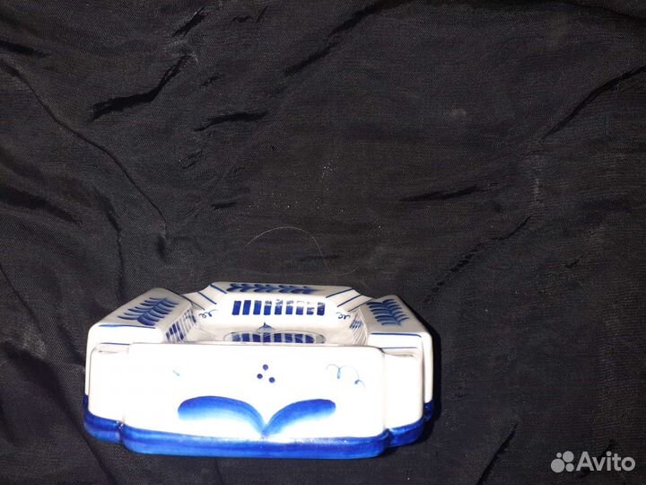 Фарфор Гжель Пепельница