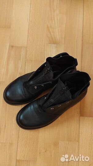 Ботинки женские 37 размер