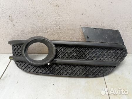 Решетка бампера Ауди Q3 8U